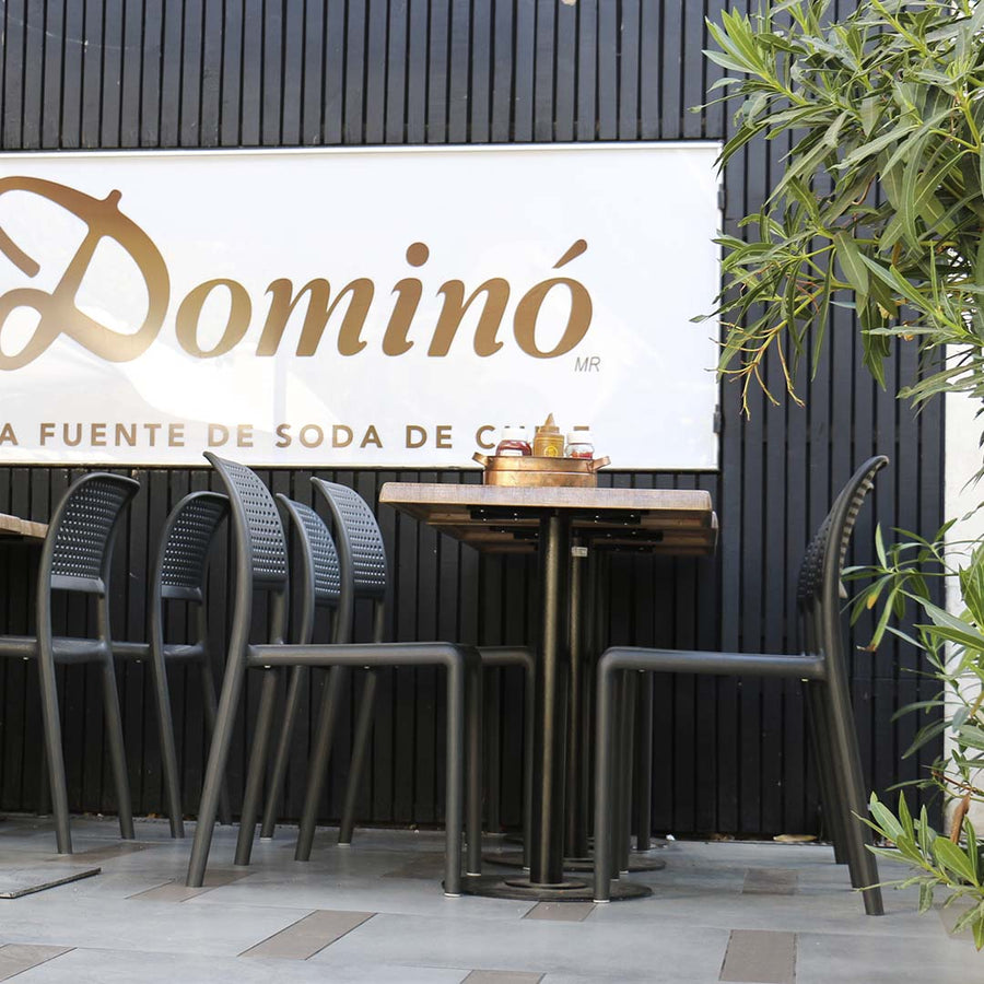 Mobiliario de Alto Tráfico para Cadenas Gastronómicas: Proyecto Dominó con Nardi