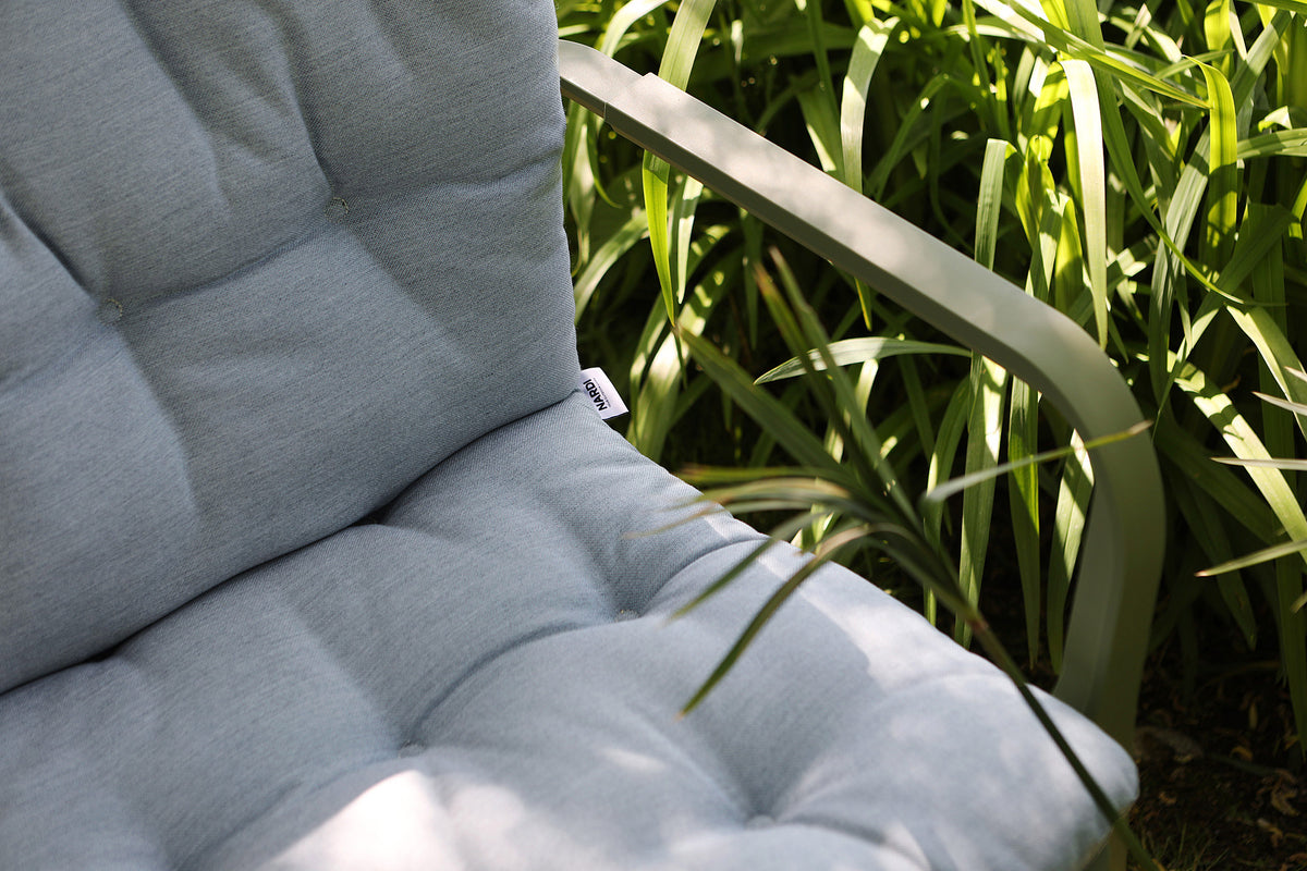 Sillón terraza Folio Nardi color Agave en ambiente exterior — bCasual