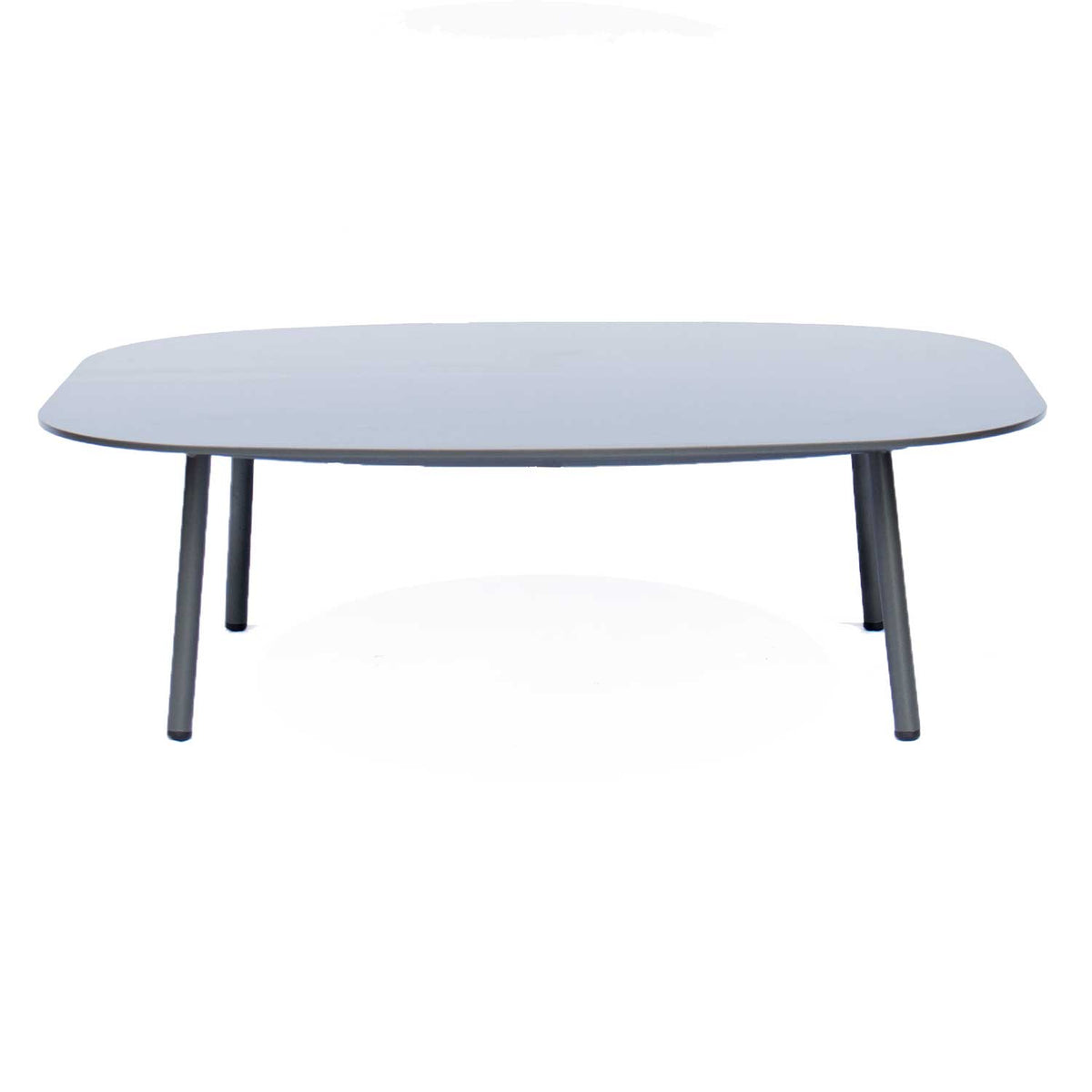Mesa de Centro Estocolmo en Aluminio Semiovalada bCasual — vista frontal, fondo blanco estudio