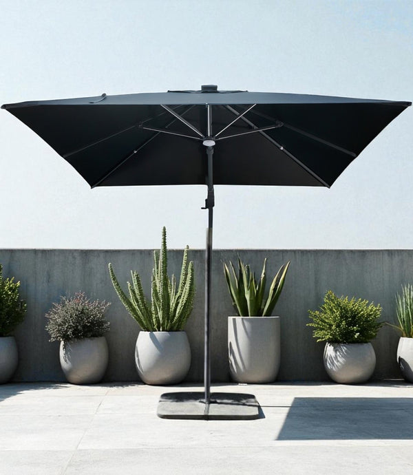 Quitasol Oslo 3×3 LED bCasual color Grafito — en terraza con maceteros de suculentas sobre pretil de hormigón, luz diurna — bCasual